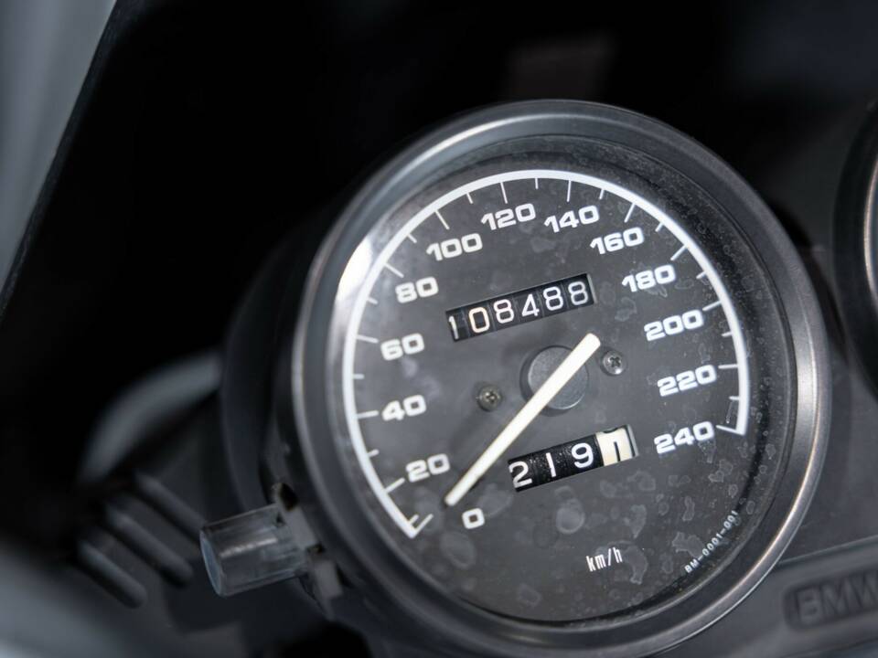 Image 23/25 de BMW R 1100 GS (1994)