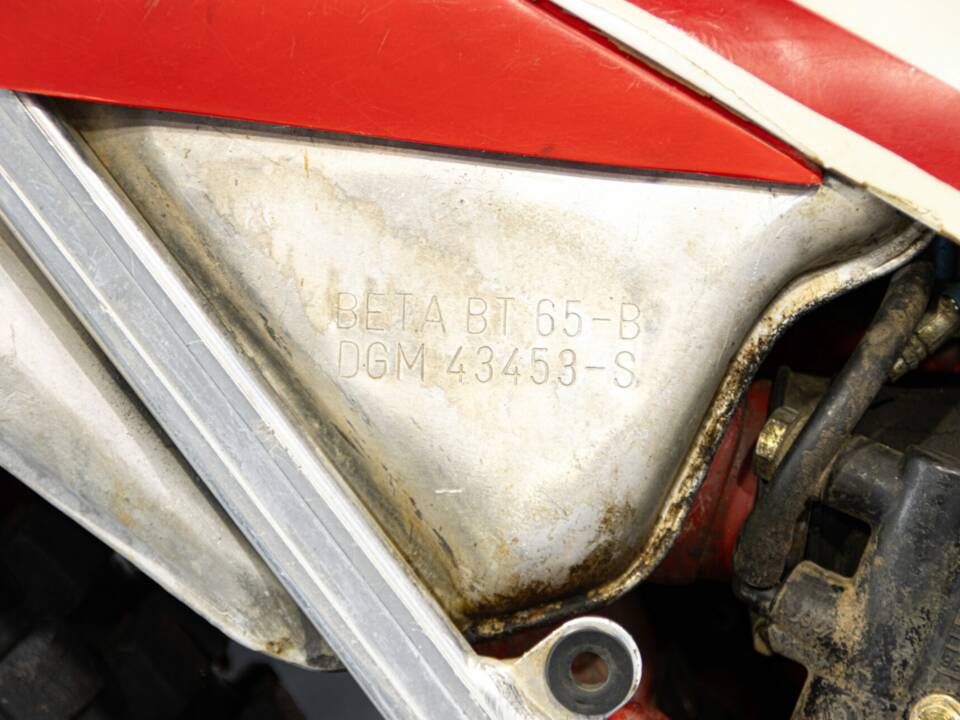 Image 34/40 of Beta TR34 (1990)