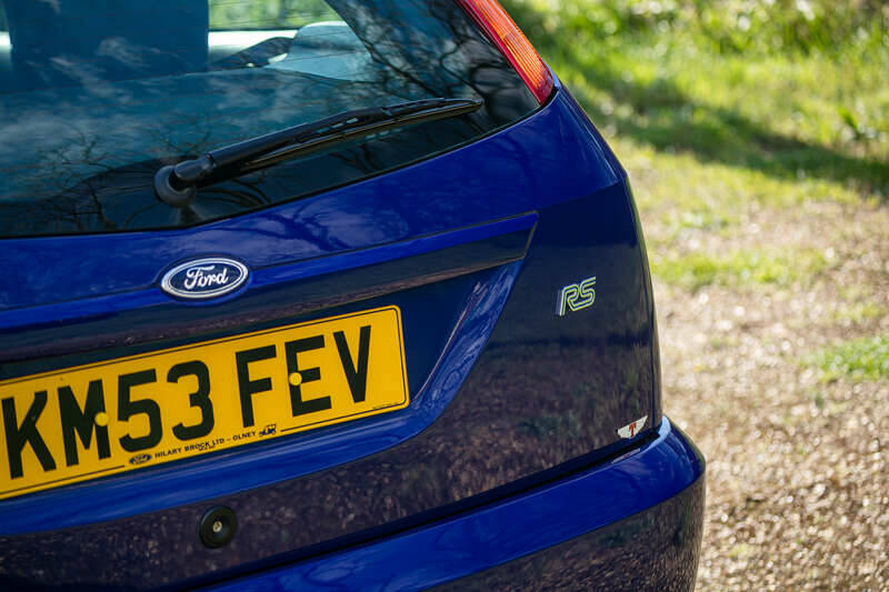 Image 28/31 of Ford Focus RS (2003)