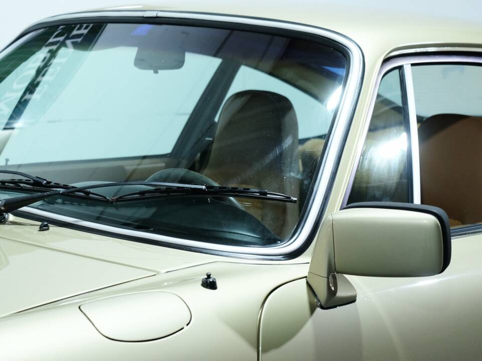 Bild 17/35 von Porsche 911 2.7 S (1975)