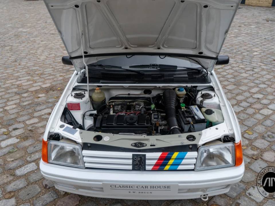 Image 16/18 of Peugeot 205 Rallye 1.3 (1989)