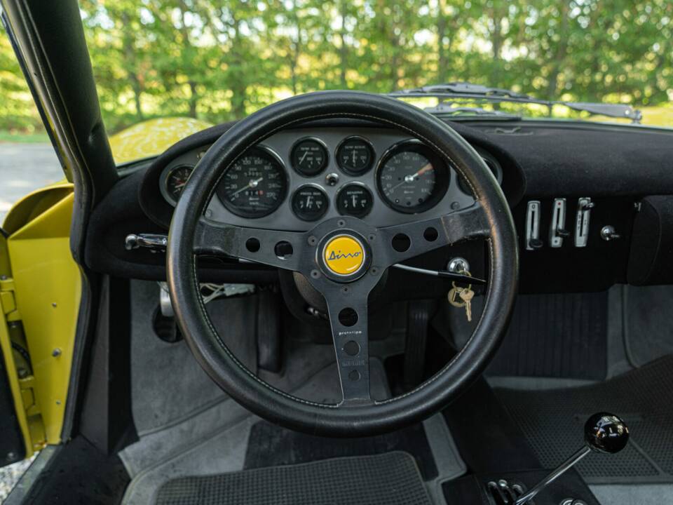 Image 50/50 of Ferrari Dino 246 GT (1971)