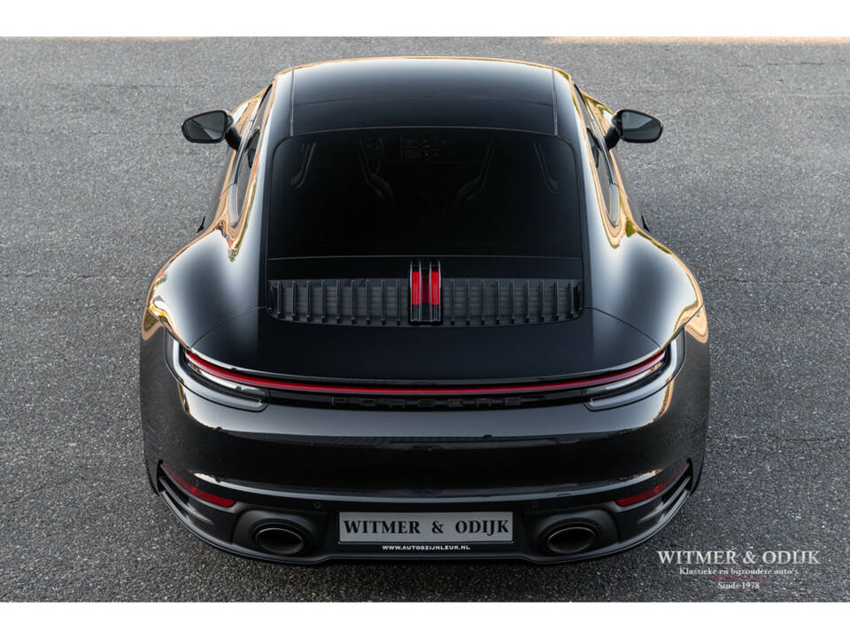 Immagine 11/34 di Porsche 911 Carrera (2020)