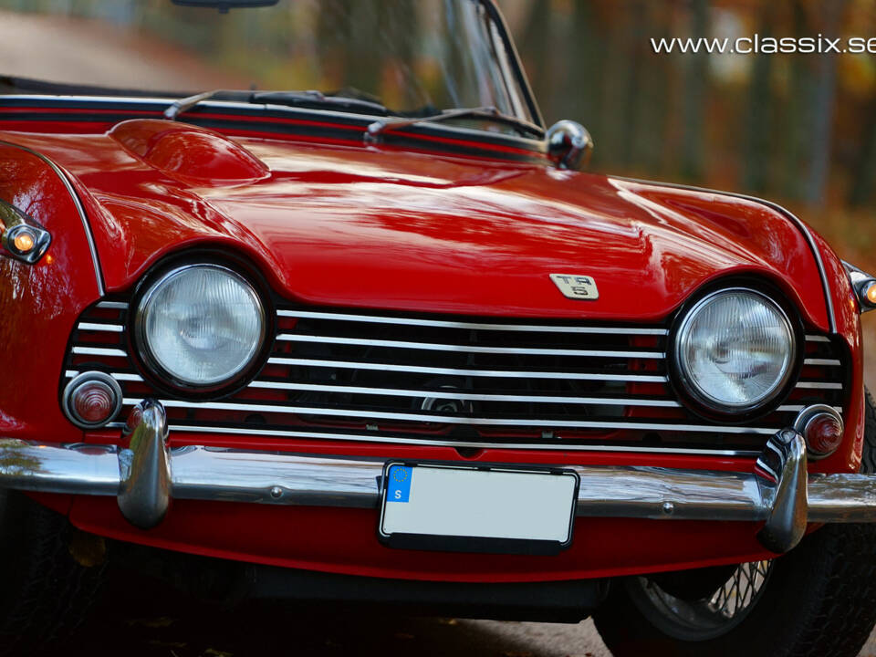 Image 21/27 de Triumph TR 5 PI (1968)