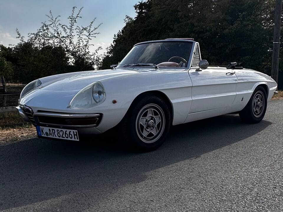 Afbeelding 9/19 van Alfa Romeo 1750 Spider (1969)