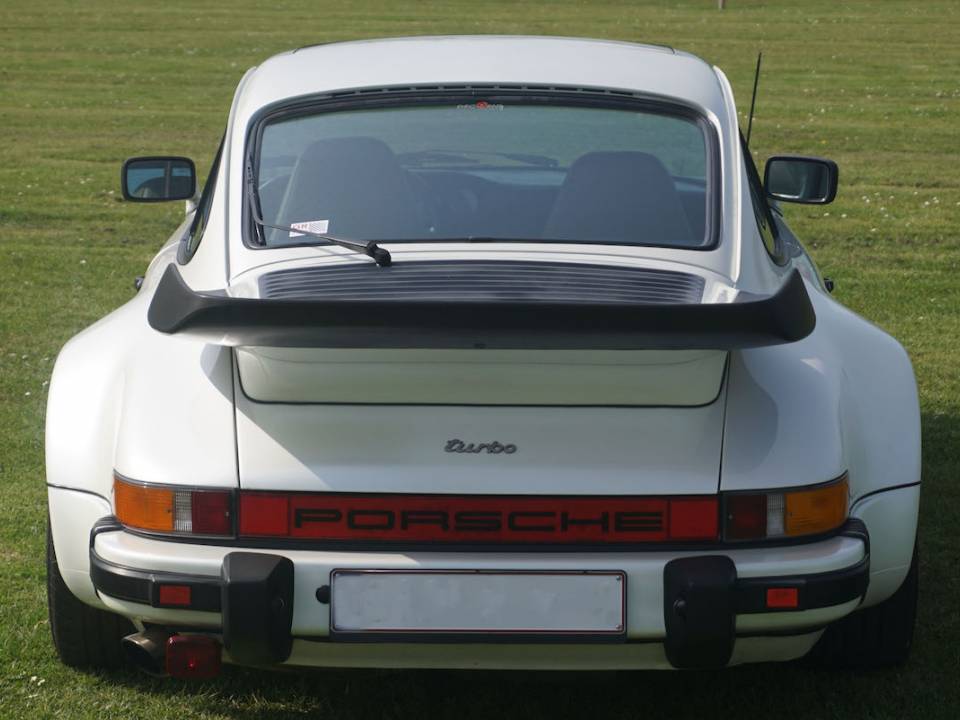 Bild 5/44 von Porsche 911 Turbo 3.3 (1983)