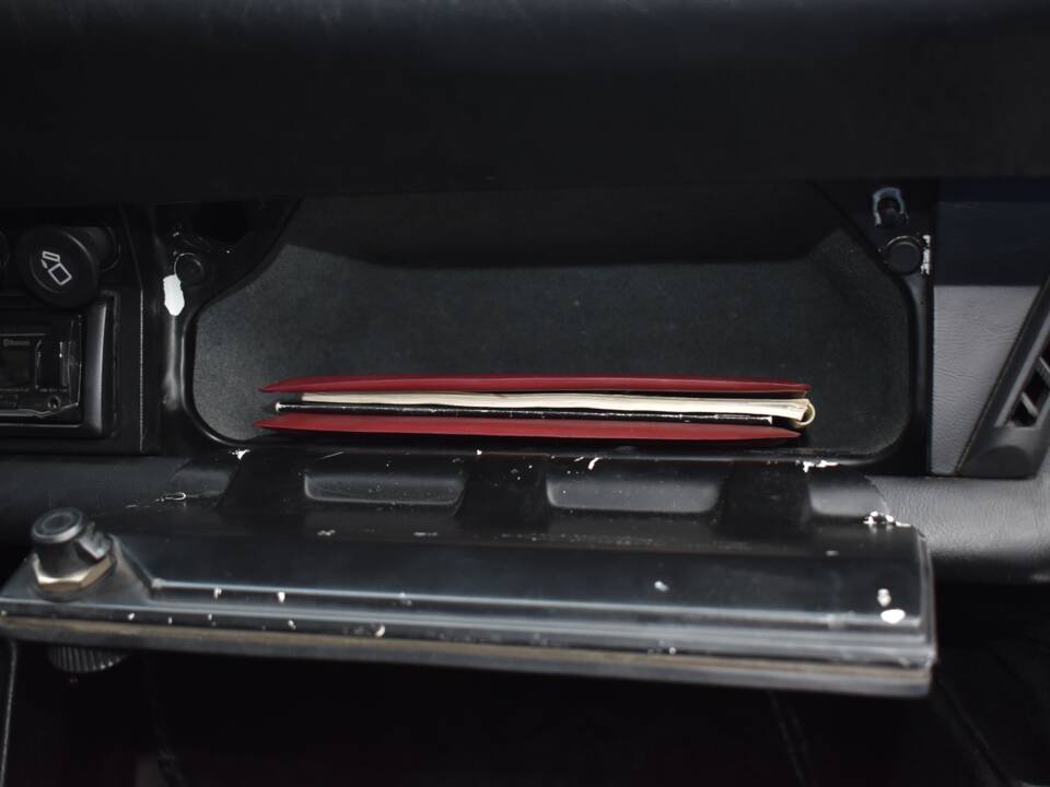 Bild 50/93 von Porsche 911 SC-L 3.1 (1978)