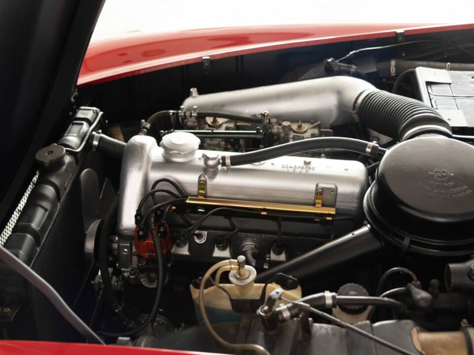 Image 34/35 of Mercedes-Benz 190 SL (1962)