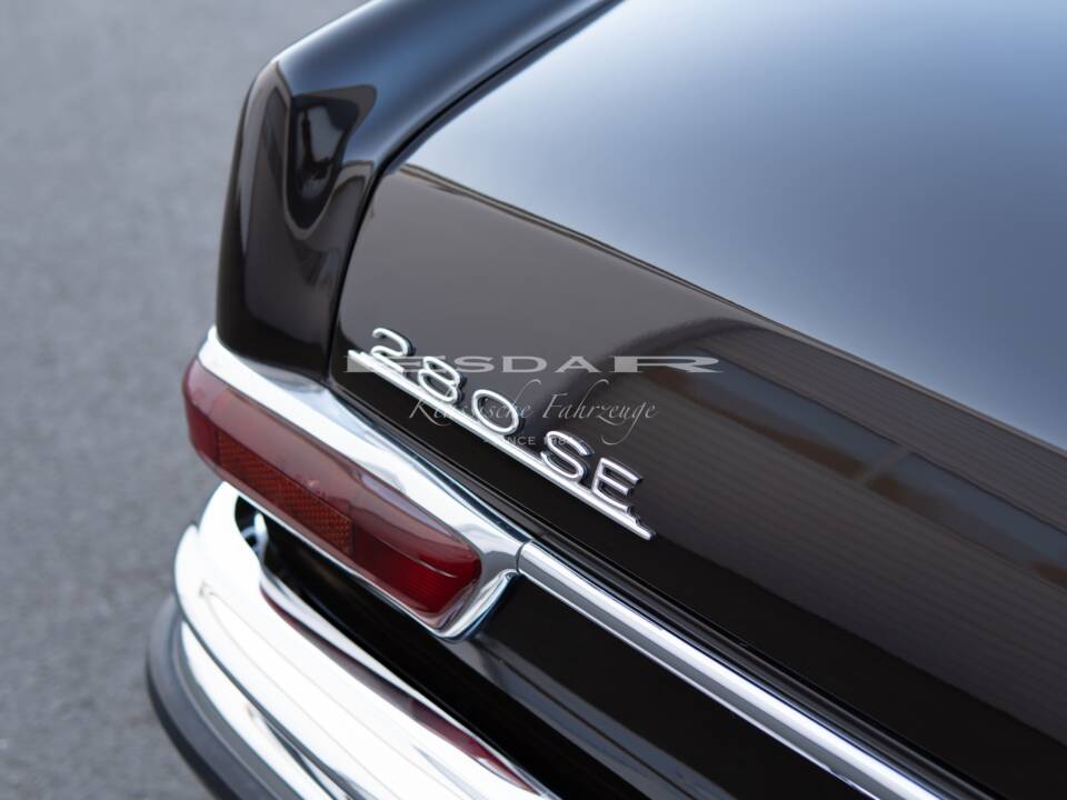 Bild 11/37 von Mercedes-Benz 280 SE (1969)