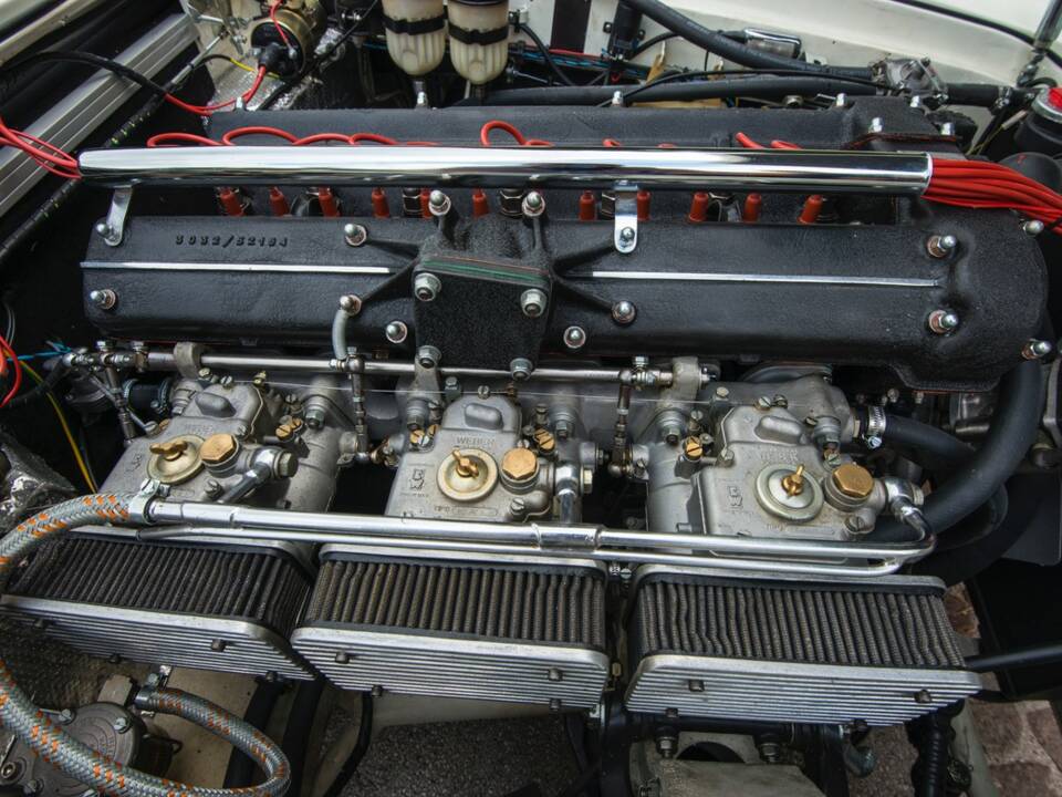 Imagen 6/6 de Maserati Sebring 3.7 (1966)