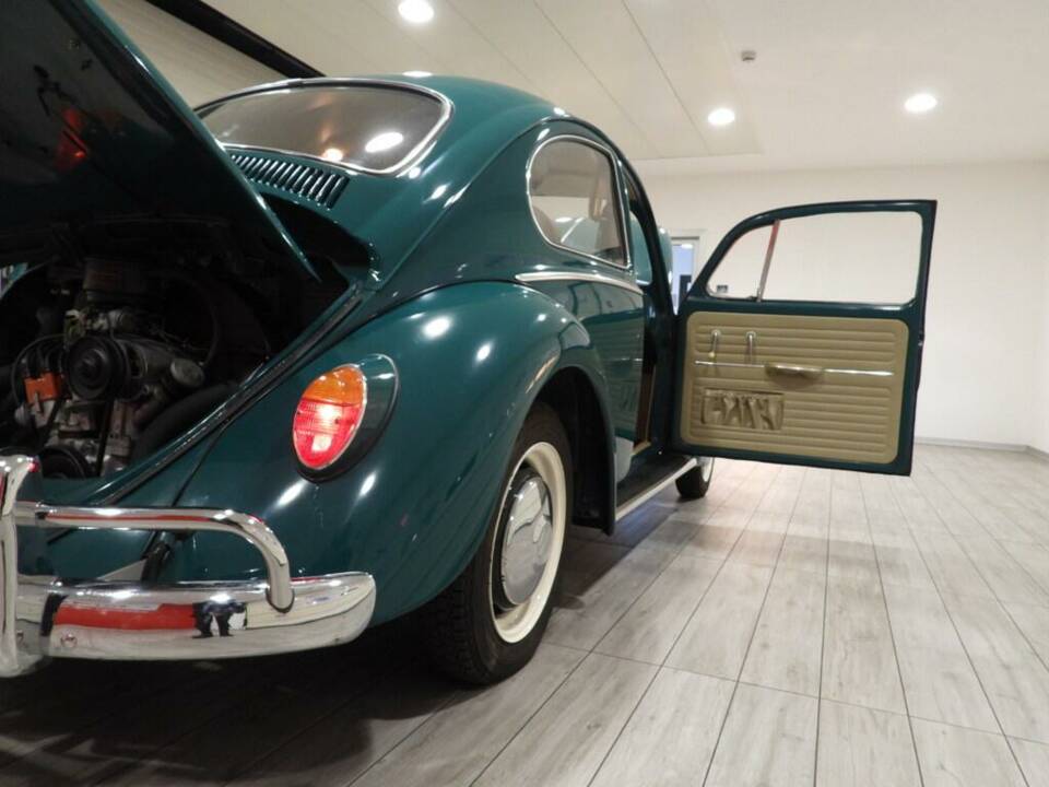 Imagen 13/15 de Volkswagen Beetle 1200 A (1966)
