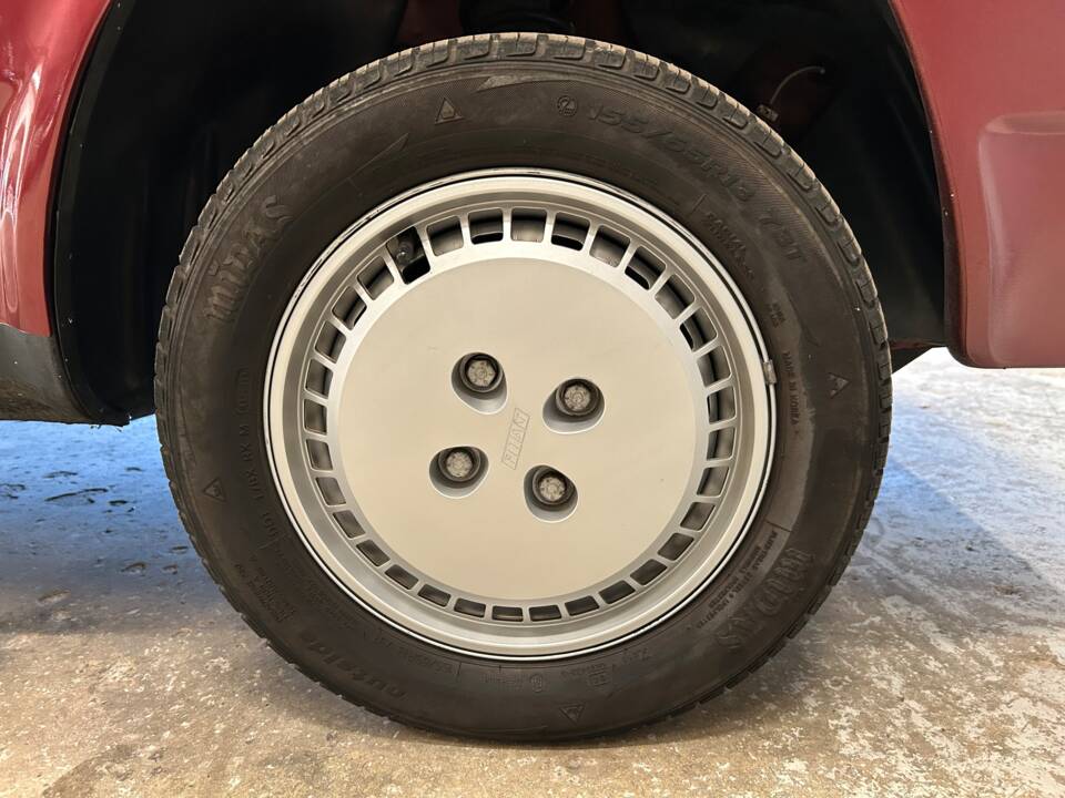 Immagine 17/20 di FIAT Panda 750 (1992)