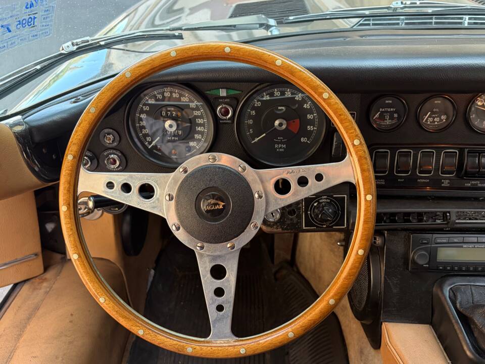 Image 48/81 de Jaguar Type E (2+2) (1969)