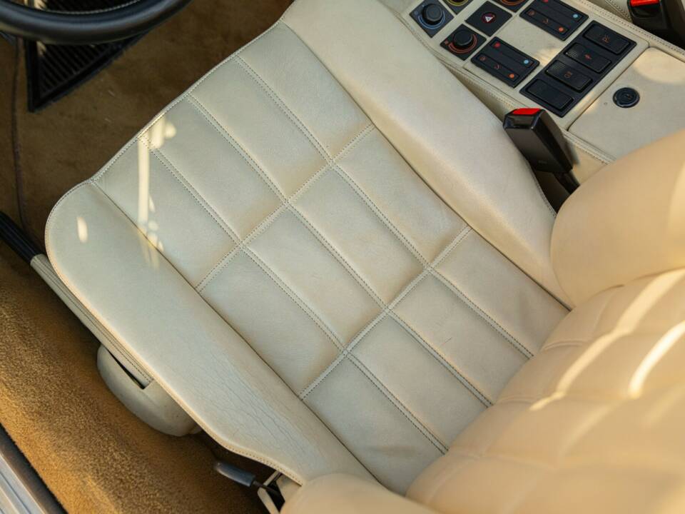 Image 50/50 of Ferrari 208 GTS Turbo (1986)