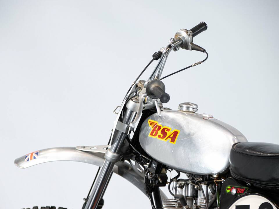Bild 9/50 von BSA DUMMY (1974)