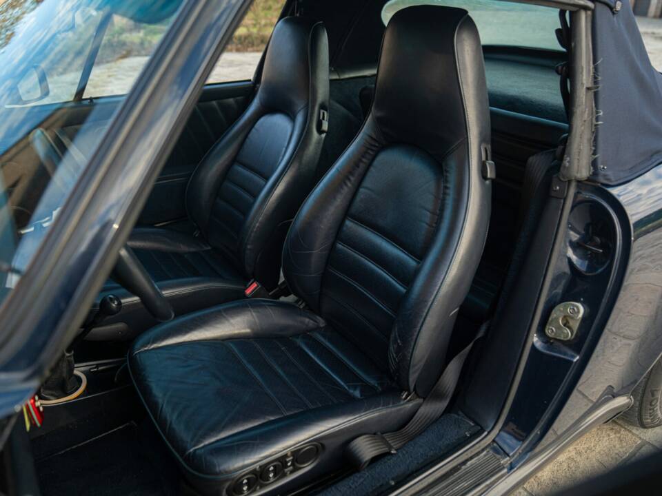 Bild 26/50 von Porsche 911 Carrera 3.2 (1989)