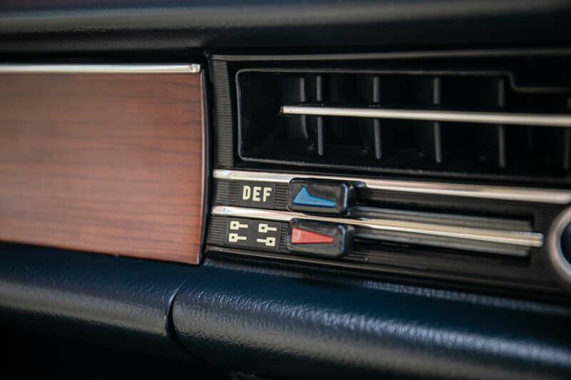 Image 13/50 of Mercedes-Benz 250 (1972)