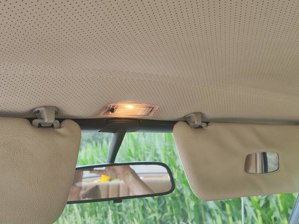 Bild 15/59 von Mercedes-Benz 230&#x2F;4 (1974)