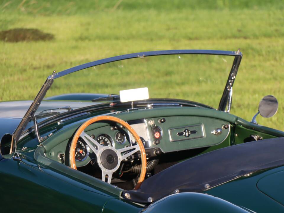Image 48/50 of MG MGA Twin Cam (1959)