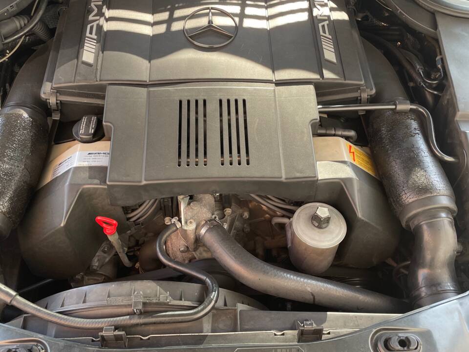 Bild 56/75 von Mercedes-Benz 500 SEC AMG (1993)