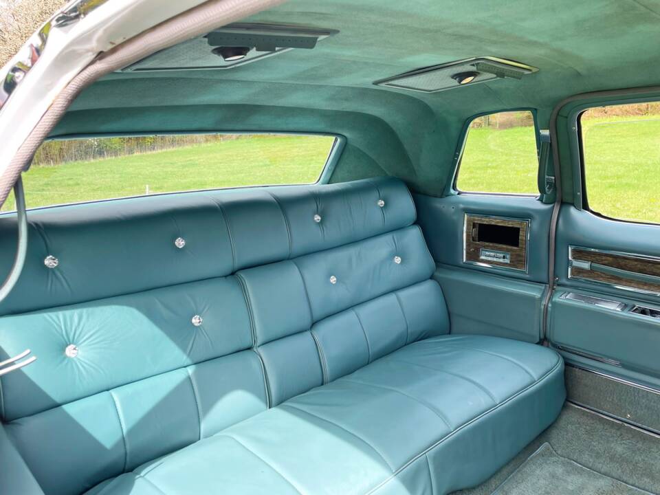 Image 10/26 of Cadillac Fleetwood 60 Special Brougham (1971)
