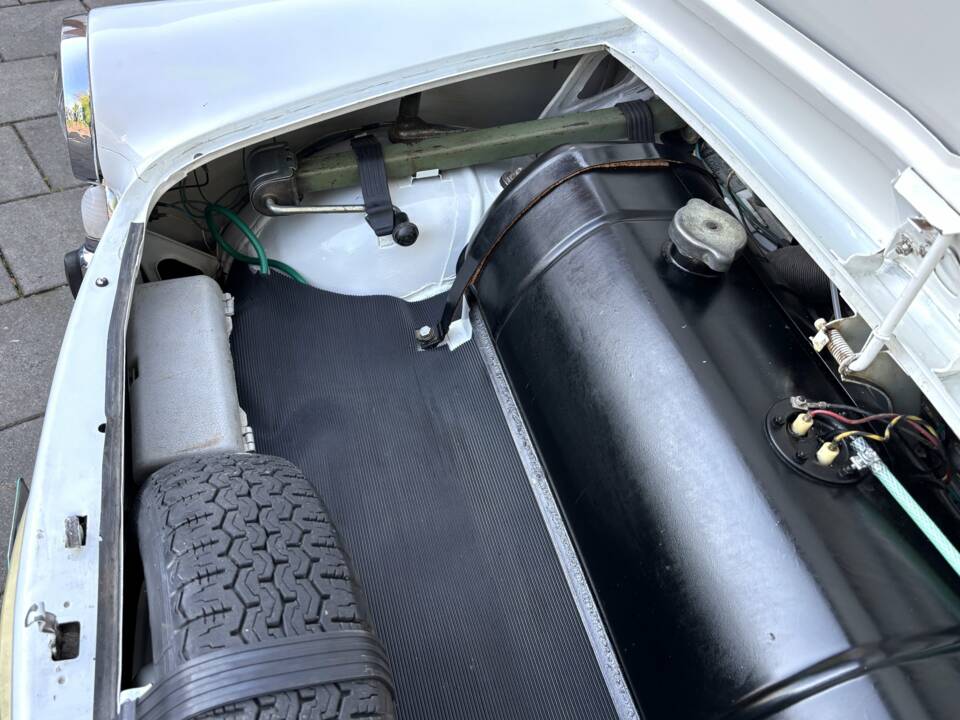 Bild 18/22 von Autobianchi Bianchina Panoramica (1966)