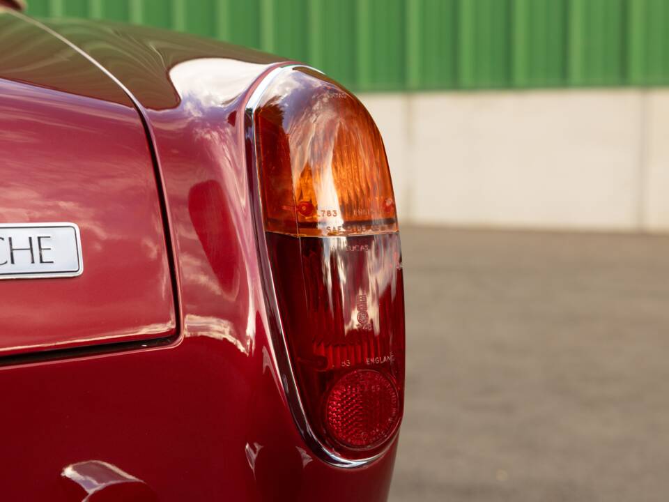Imagen 43/50 de Rolls-Royce Silver Shadow I (1968)