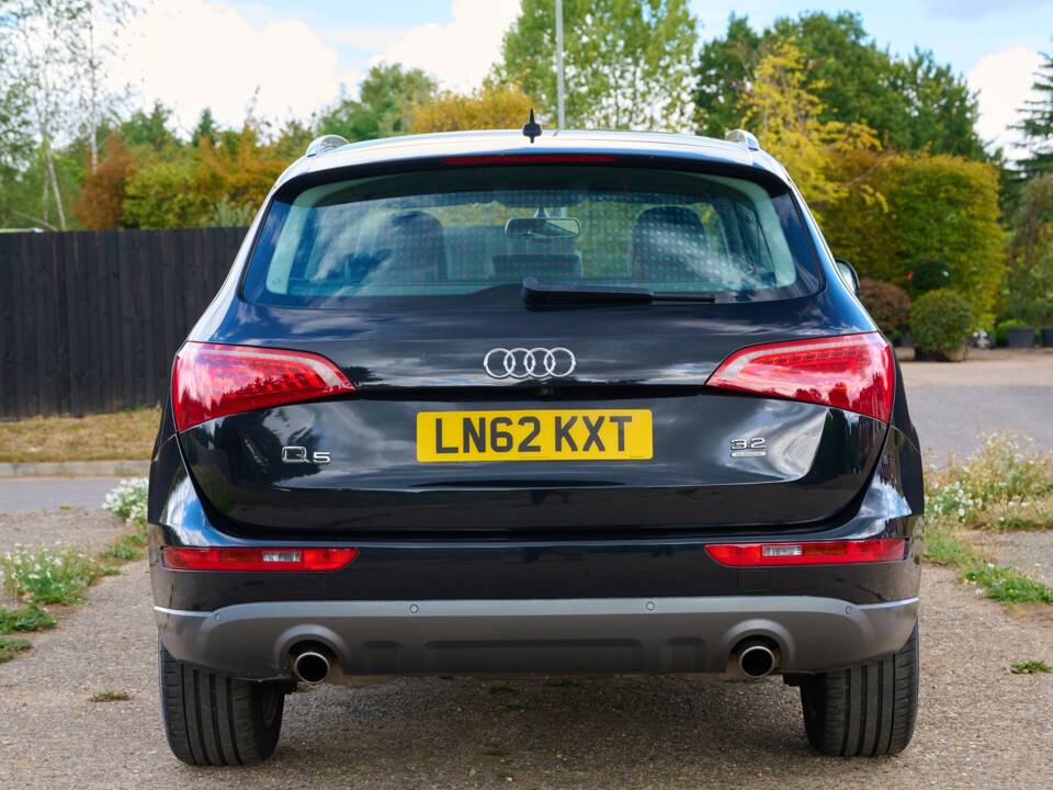 Bild 10/50 von Audi Q5 3.2 FSI (2013)