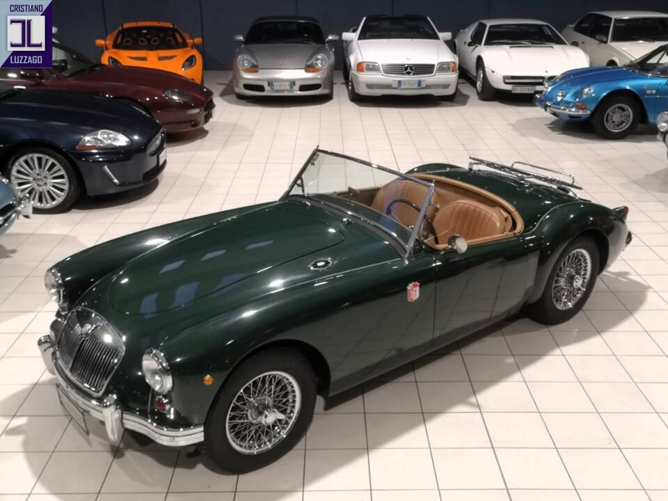 Imagen 3/46 de MG MGA 1500 (1959)