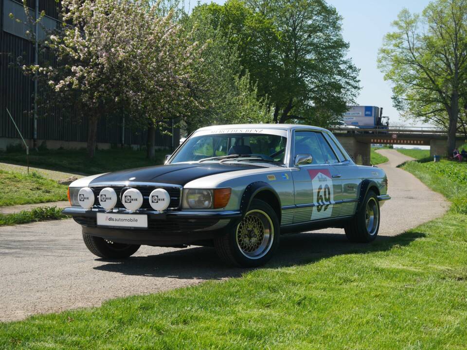 Image 1/26 of Mercedes-Benz 450 SLC (1900)