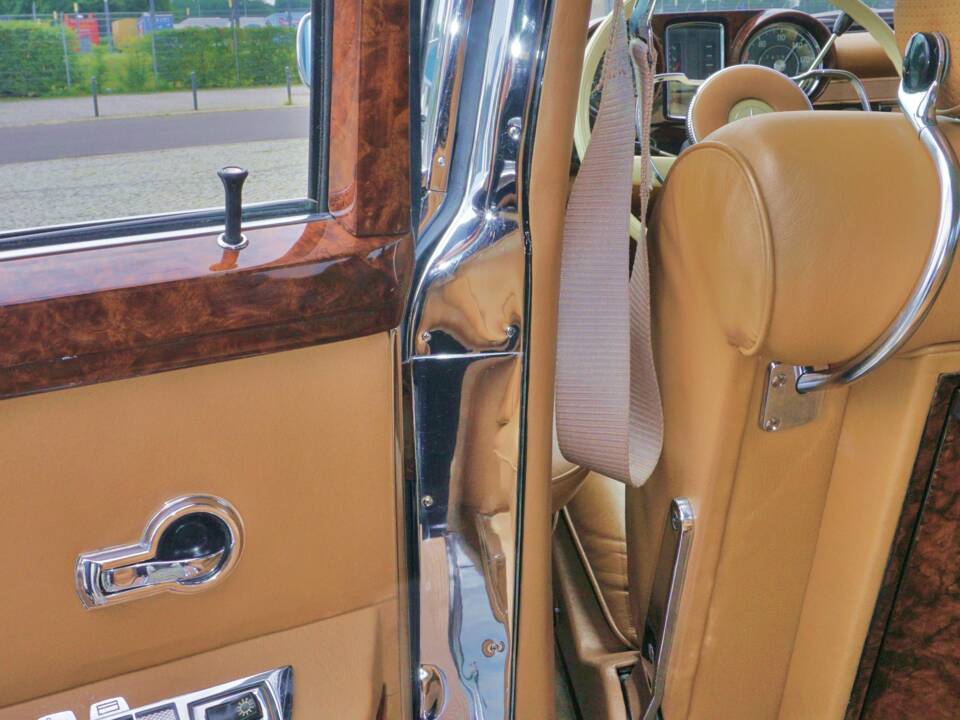 Image 40/78 of Mercedes-Benz 600 (1965)