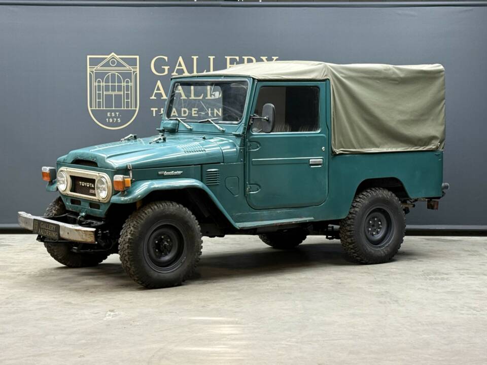 Imagen 37/50 de Toyota Land Cruiser BJ 43 (1976)