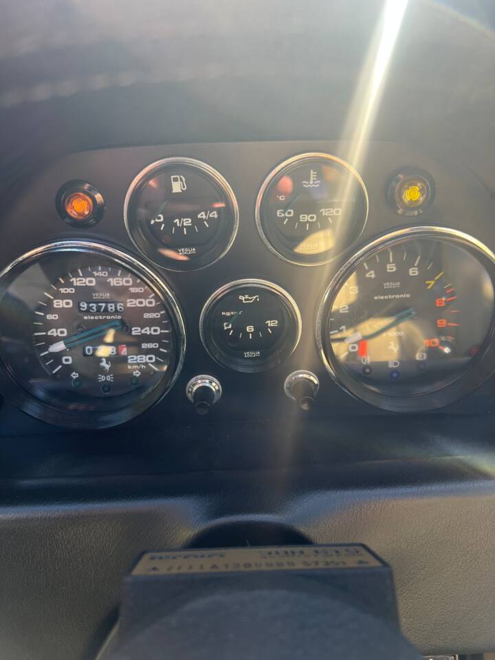 Image 50/114 de Ferrari 308 GTS Quattrovalvole (1985)