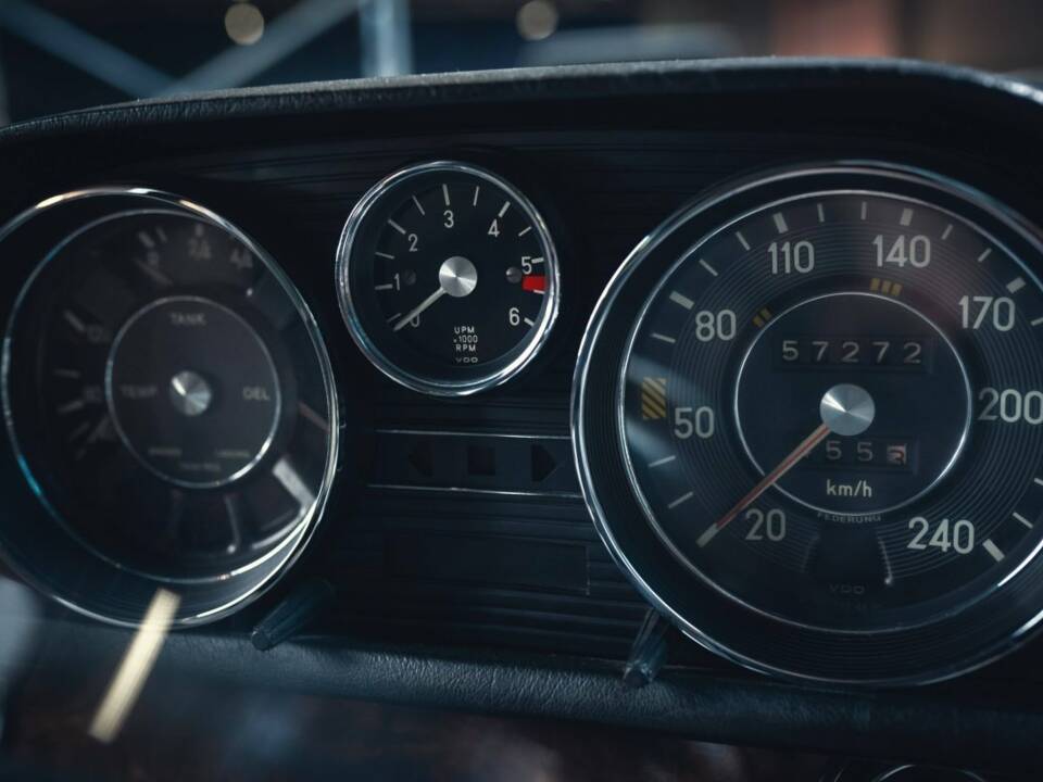 Image 9/15 of Mercedes-Benz 300 SEL 6.3 (1968)