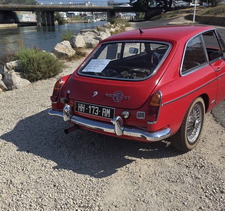 Bild 6/8 von MG MGC GT (1969)