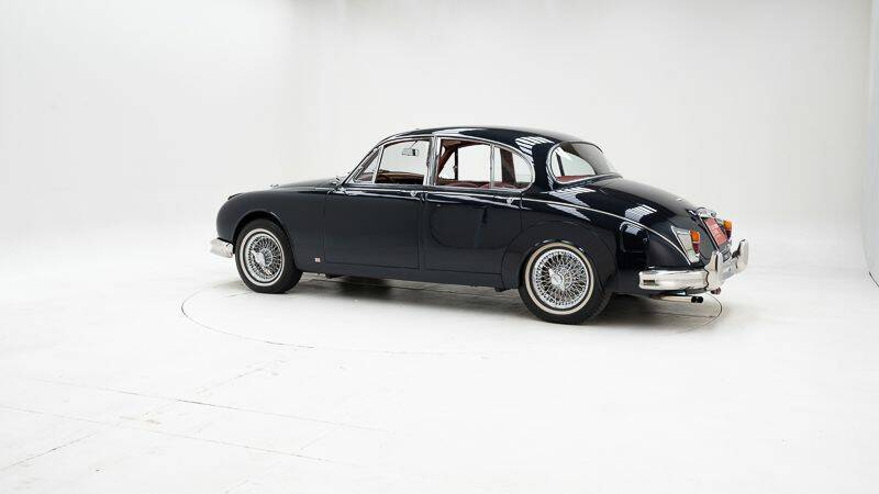 Image 4/15 de Jaguar Mk II 3.8 (1961)