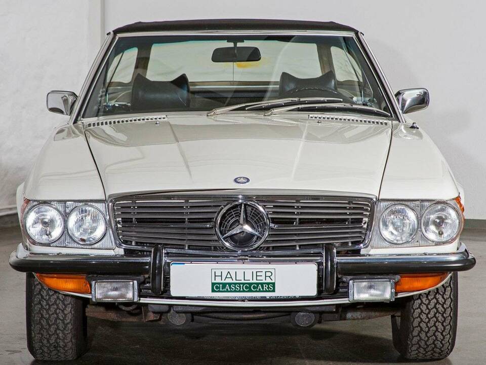 Image 7/30 of Mercedes-Benz 350 SL (1972)