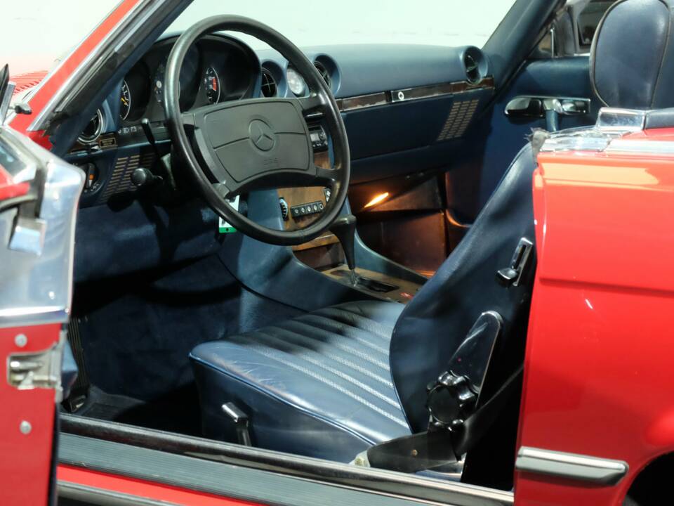 Image 4/42 de Mercedes-Benz 560 SL (1988)