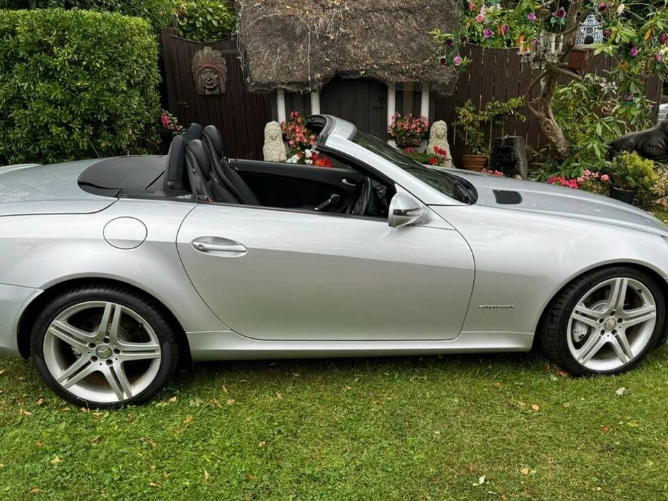 Image 2/10 of Mercedes-Benz SLK 200 Kompressor (2009)