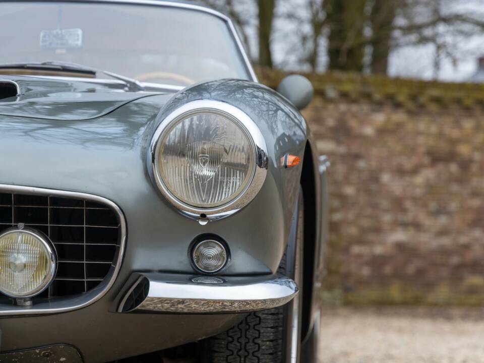 Image 16/50 of Ferrari 250 GT SWB Berlinetta (1962)
