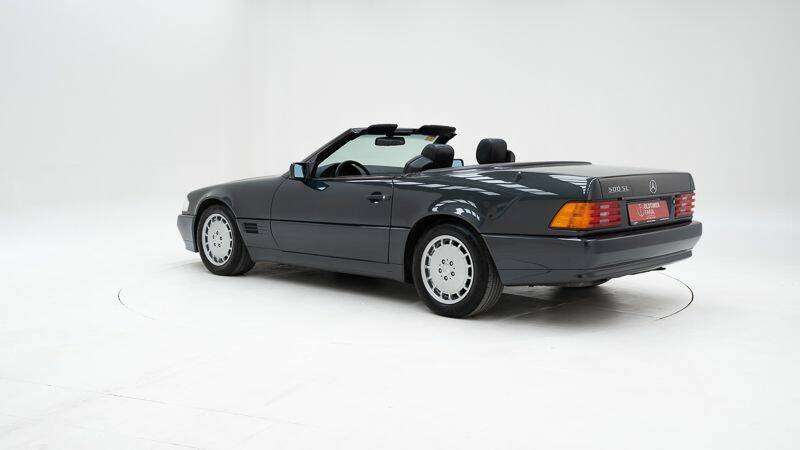 Image 4/15 of Mercedes-Benz 500 SL (1989)