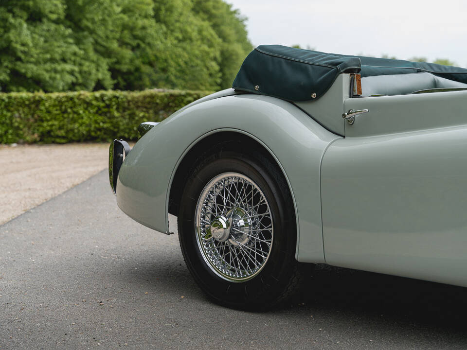 Imagen 29/52 de Jaguar XK 120 DHC (1953)