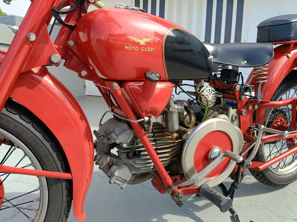Afbeelding 13/42 van Moto Guzzi DUMMY (1960)