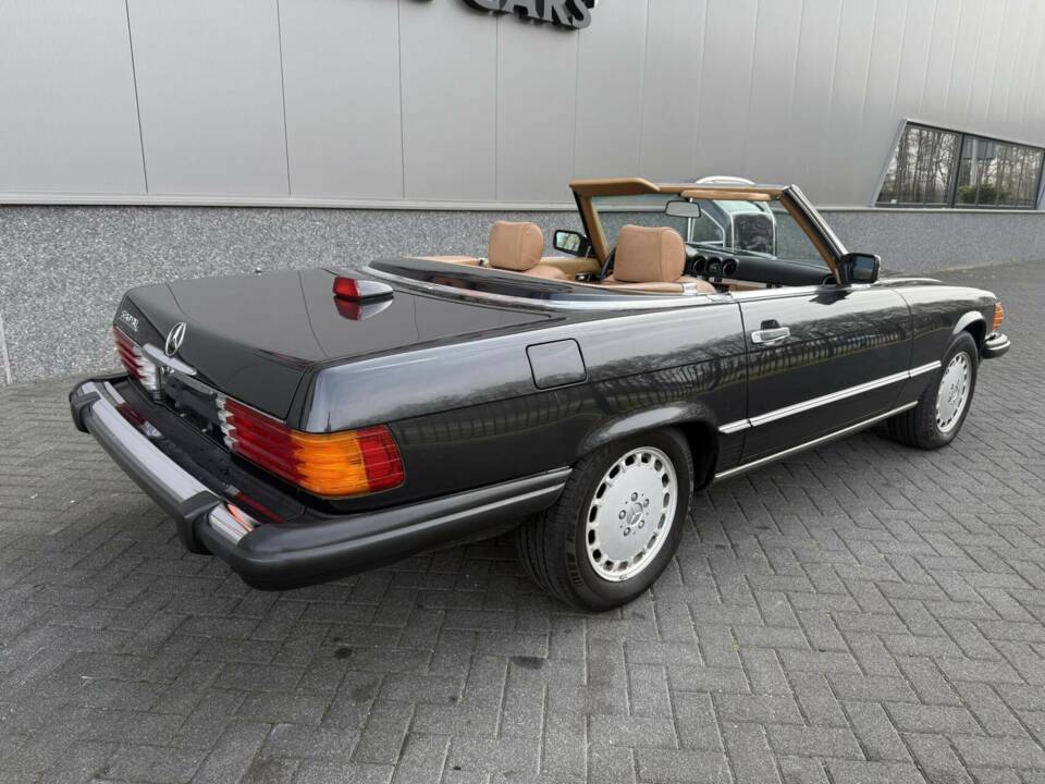 Image 8/50 de Mercedes-Benz 560 SL (1986)