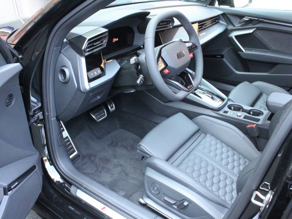 Bild 14/22 von Audi RS3 Sportback (2025)