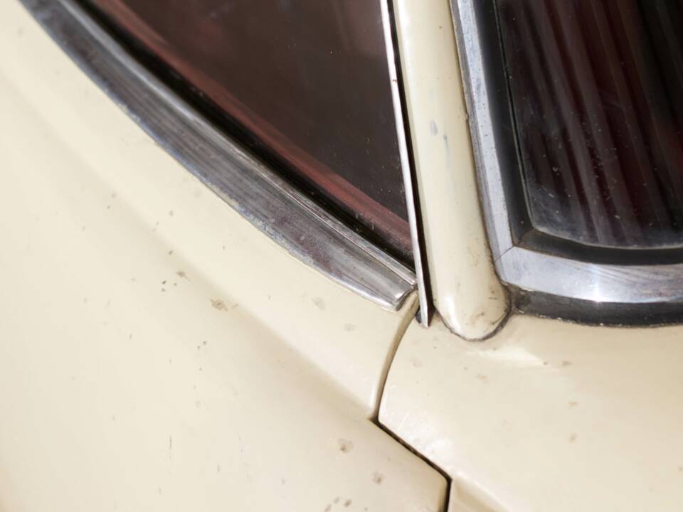 Image 36/83 de Mercedes-Benz 190 SL (1959)