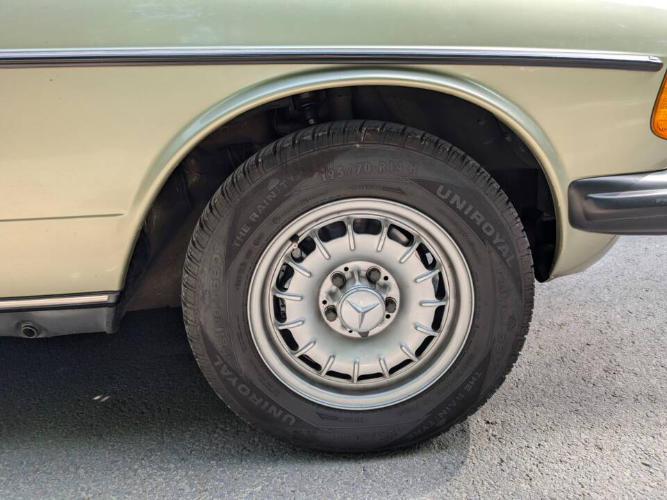 Bild 19/35 von Mercedes-Benz 300 TD Turbodiesel (1985)