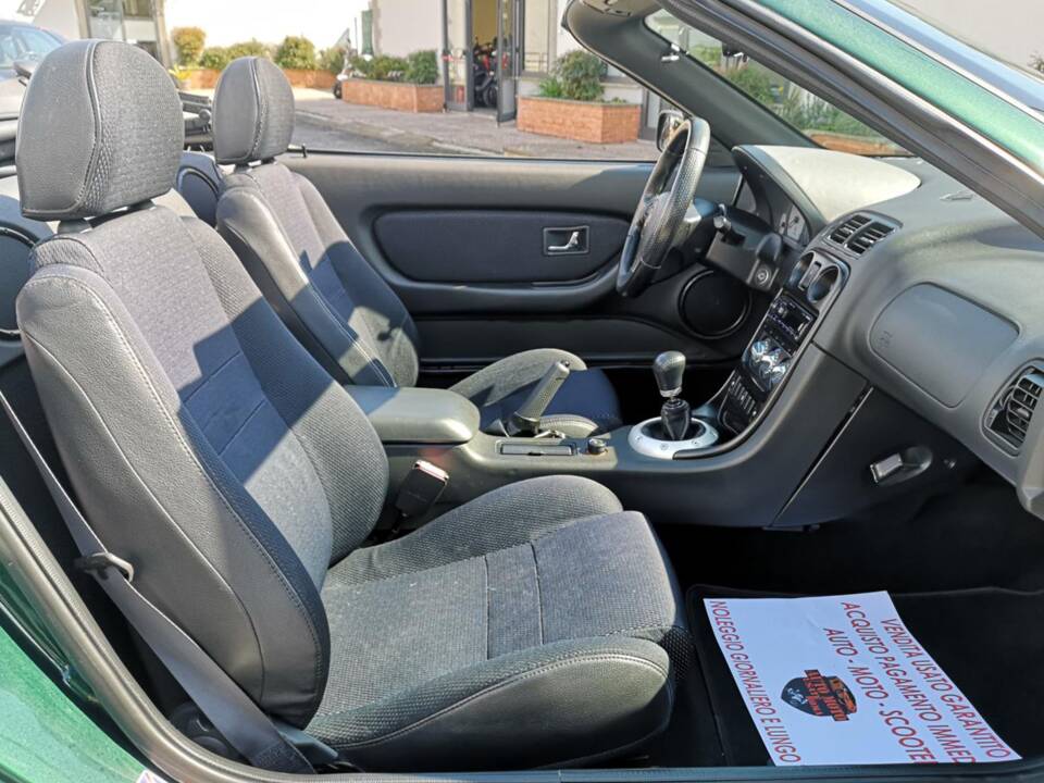 Bild 26/42 von MG TF 115 (2002)