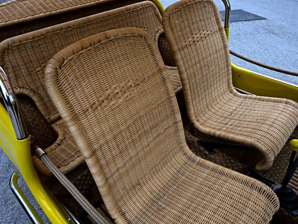 Image 20/45 of FIAT Ghia 500 Jolly (1971)