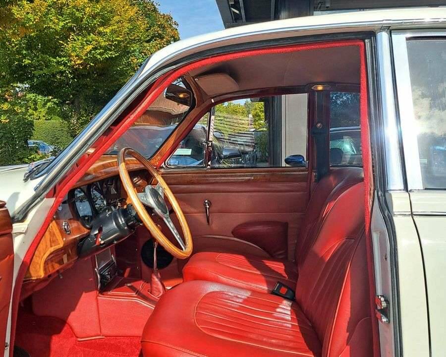 Bild 15/27 von Jaguar Mk II 3.4 (1967)